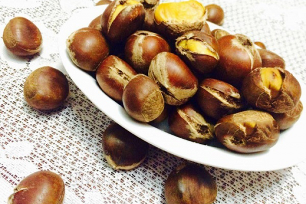 Bị bệnh tiểu đường thai kỳ ăn hạt dẻ được không? 2 Ăn hạt dẻ giúp nâng cao sức khỏe tim mạch