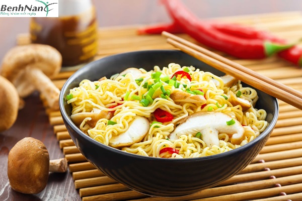 Tiểu đường thai kỳ ăn mì tôm hằng ngày được không?