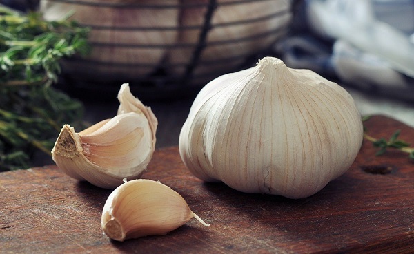 Bài thuốc chữa hen suyễn bằng tỏi
