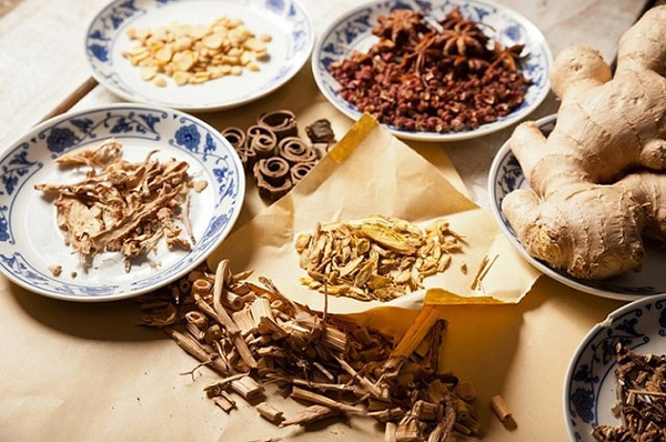Các bài thuốc Đông y chữa rụng tóc tại nhà hiệu quả 1 Chữa rụng tóc tại nhà hiệu quả