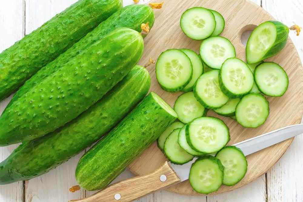 Công dụng và một số bài thuốc chữa bệnh từ quả dưa chuột 1 Công dụng của quả dưa chuột